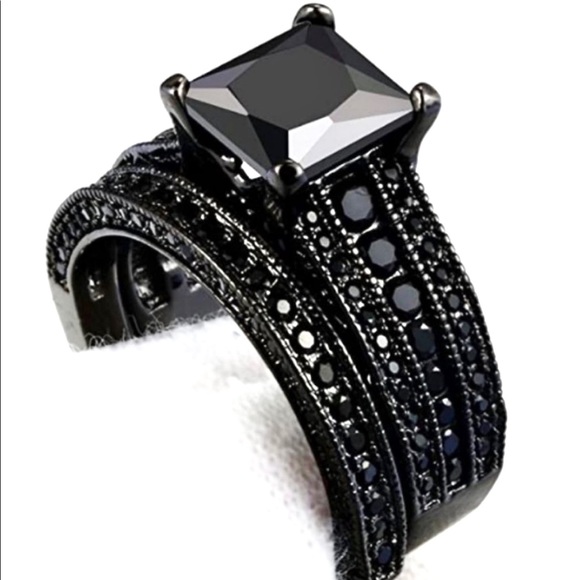 Black Sapphire and Obsidian Stones Ring/Engagement Ring - Picture 2 of 5